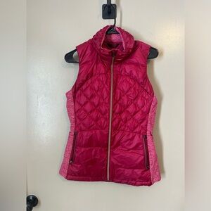 Lululemon down for a run vest size 8